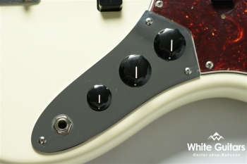 American Original 60s Jazz Bass - Olympic White